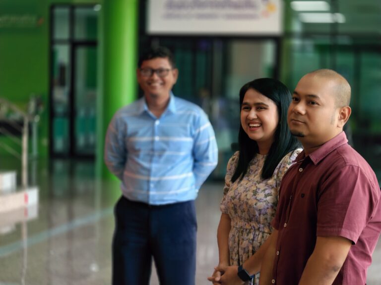 สหกิจศึกษาให้การต้อนรับมรภ.สุราษฎร์ธานี