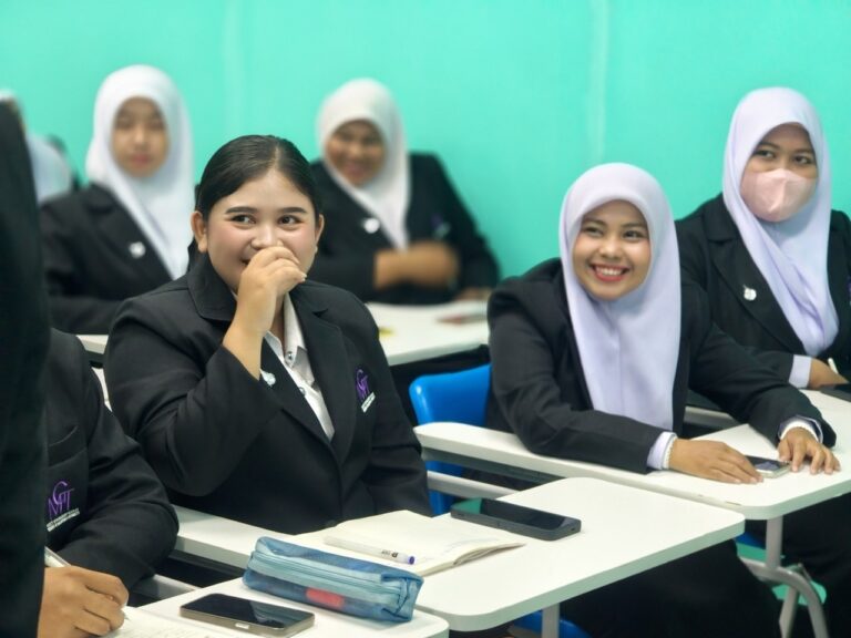 ม.นราธิวาสฯ ศึกษาดูงานด้านสหกิจศึกษา