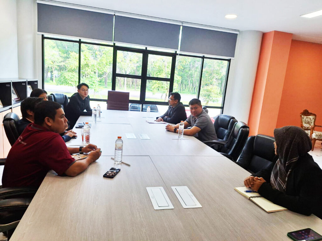 บริษัท อนาล็อก บรรยายวิชาสหกิจศึกษา