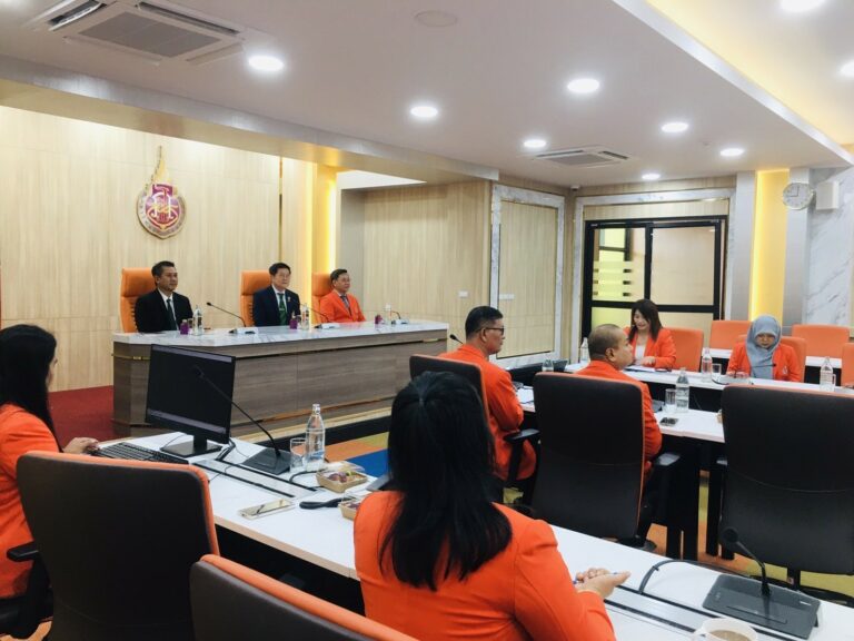 พิธีมอบทุน