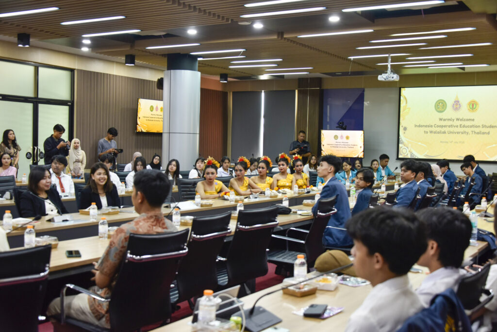 นักศึกษาแลกเปลี่ยนอินโดนีเซีย