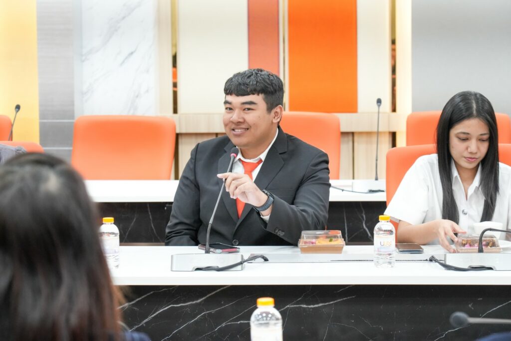 ต้อนรับโรงเรียนยานากาวา